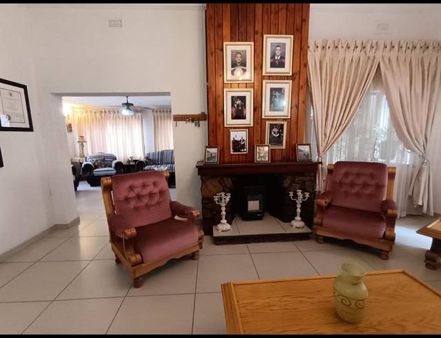 4 BEDROOM HOUSE FOR SALE IN PRIMROSE